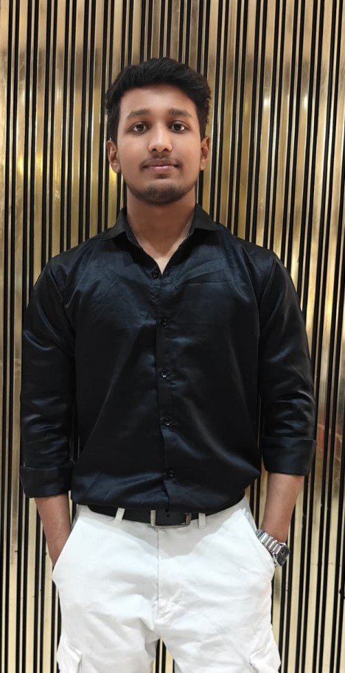 Suyash Upadhyay All Academic Subjects home tutor in Varanasi.